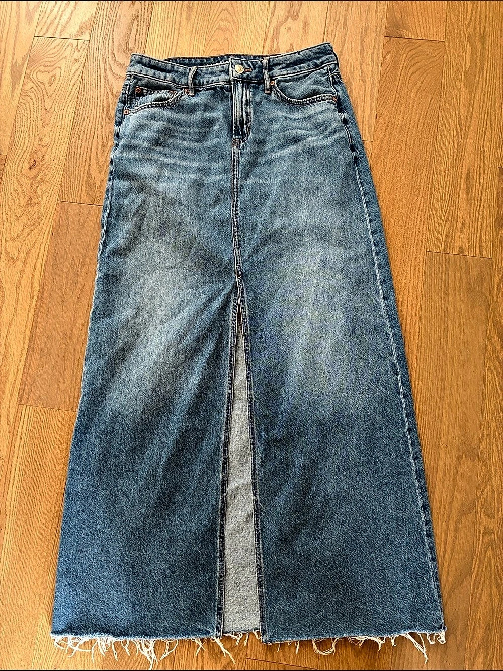 American Eagle Outfitters American Eagle Low Rise Denim Maxi Skirt Size 4 Blue